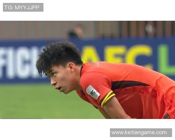 王钰栋精彩抽射助力浙江队逆转胜利展现球队团结拼搏精神