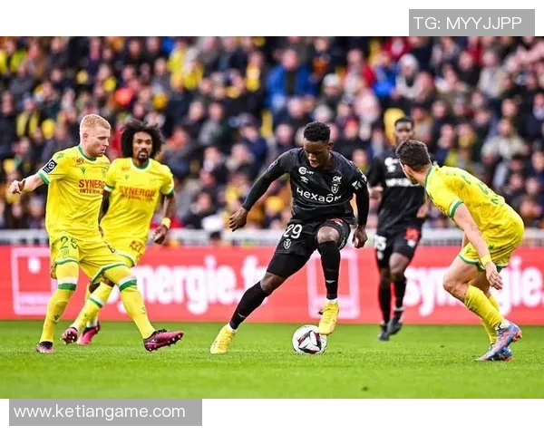 柏林赫塔主场胜梅因茨，稳固德甲中游地位