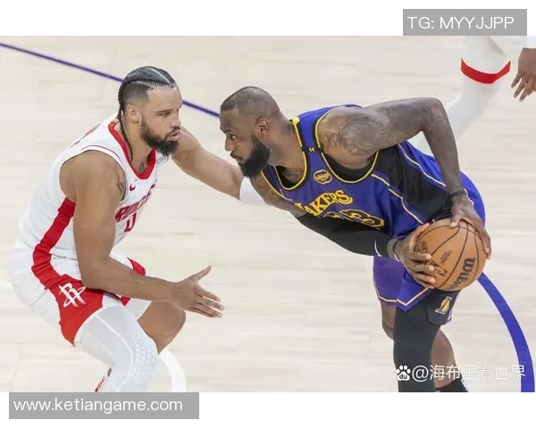 湖人主场战胜火箭，詹姆斯三双再现王者风范