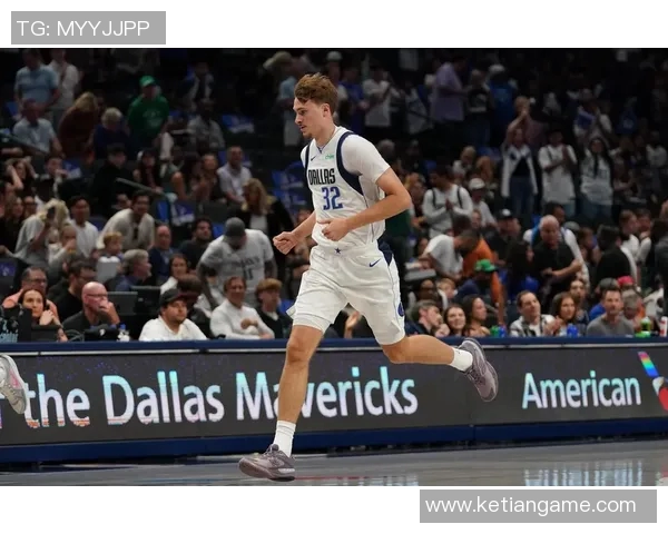 开拓者胜马刺，西部巅峰对决备战倒计时